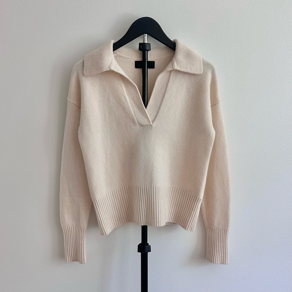 Banana Republic Cream V-Neck Collared Sweater